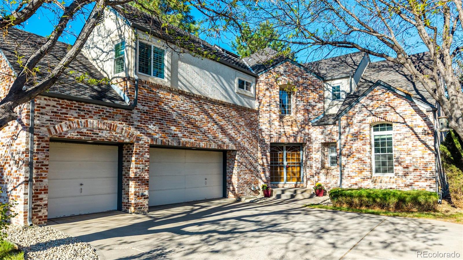  Englewood Home | MLS #: 98744636282 S Iola Court, Englewood Beds: 4 Baths: 4 Price: $1,125,000