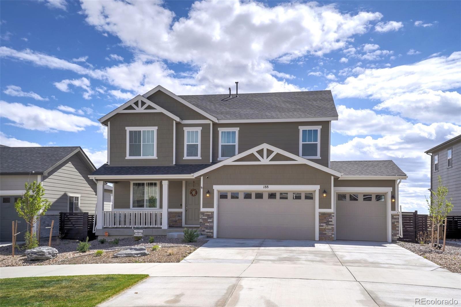 Harmony Aurora Home | MLS #: 2409006188 S Waterloo Street, Aurora Beds: 4 Baths: 3 Price: $739,900