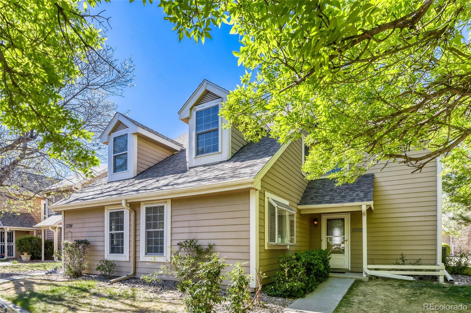 Heather Gardens Aurora Home | MLS #: 765996213322 E Asbury Drive, Aurora Beds: 3 Baths: 3 Price: $365,000