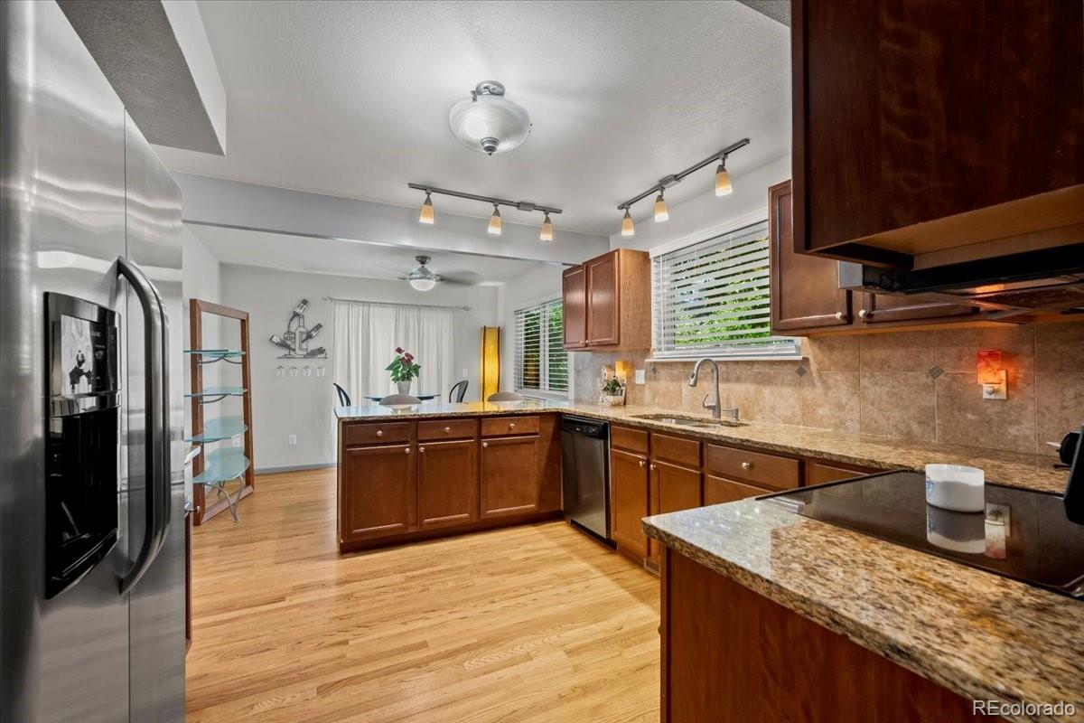 8060  Meadowdale Square, niwot&nbsp; House Search MLS Picture