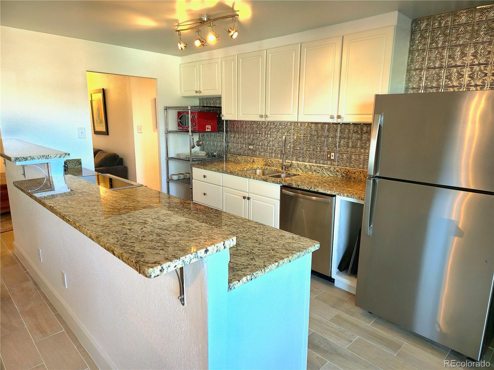 Plaza De Monaco Denver Condo / Townhome | MLS #: 47391542880 S Locust Street 302N, Denver Beds: 2 Baths: 2 Price: $317,000