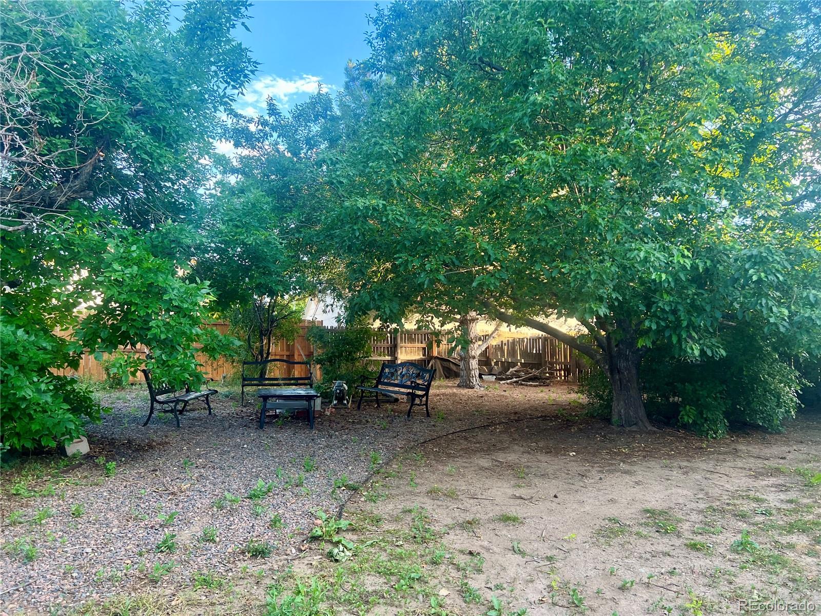 aurora&nbsp; House Search Picture