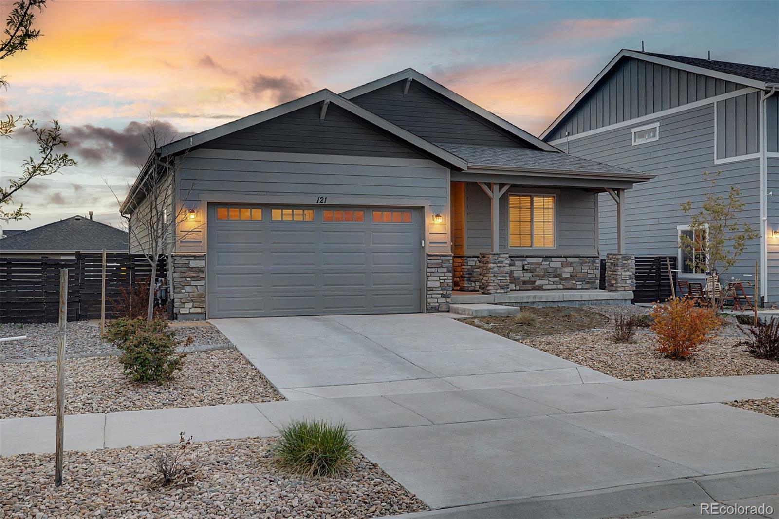 121 S Vandriver Way, aurora&nbsp; House Search MLS Picture