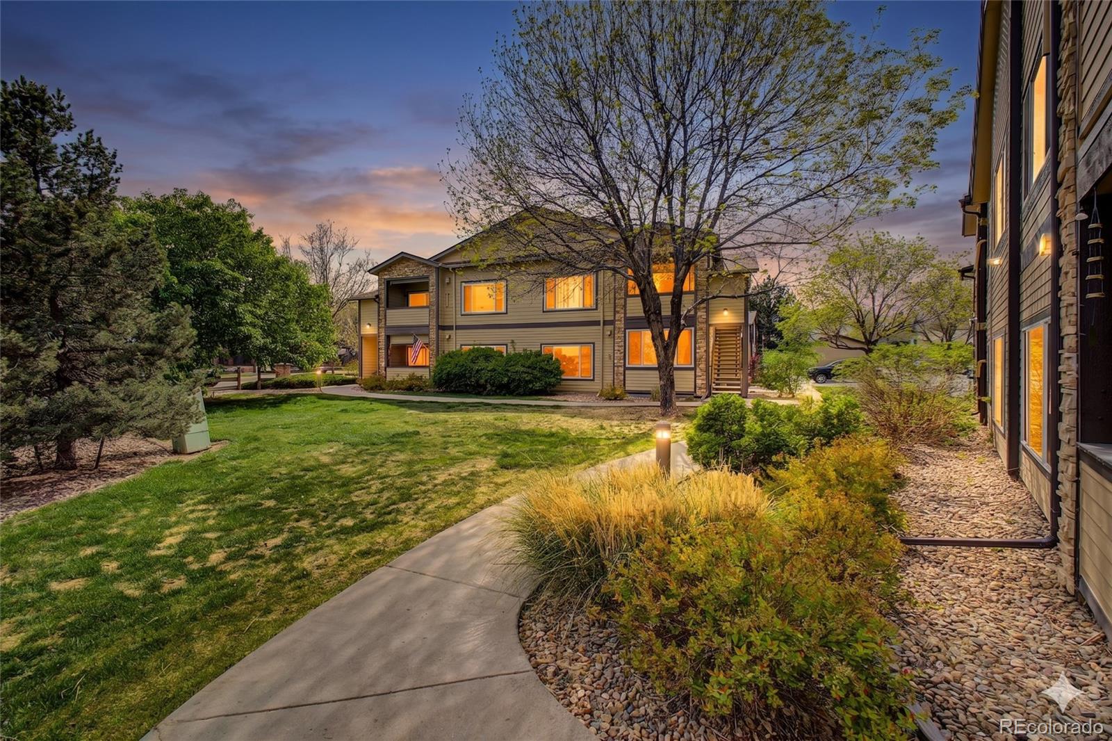 4875 S Balsam Way, littleton&nbsp; House Search MLS Picture