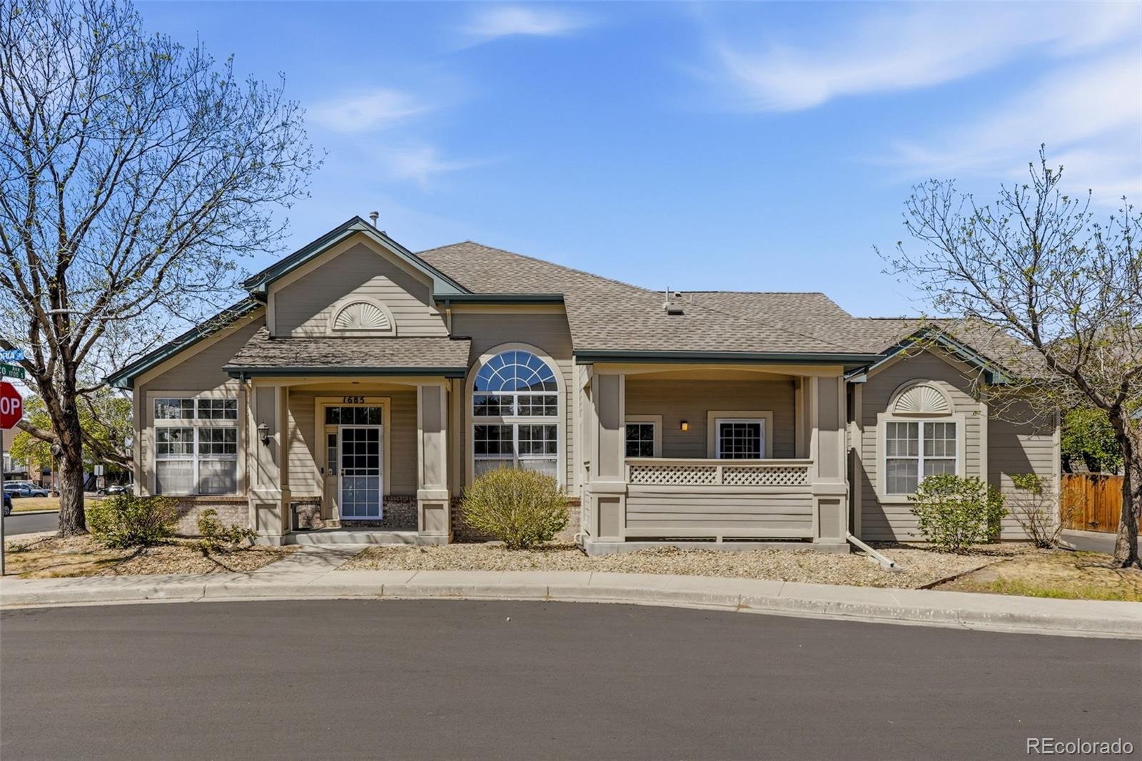 Paula Dora Aurora Condo / Townhome | MLS #: 81899961685 S Emporia Court , Aurora Beds: 4 Baths: 3 Price: $479,900