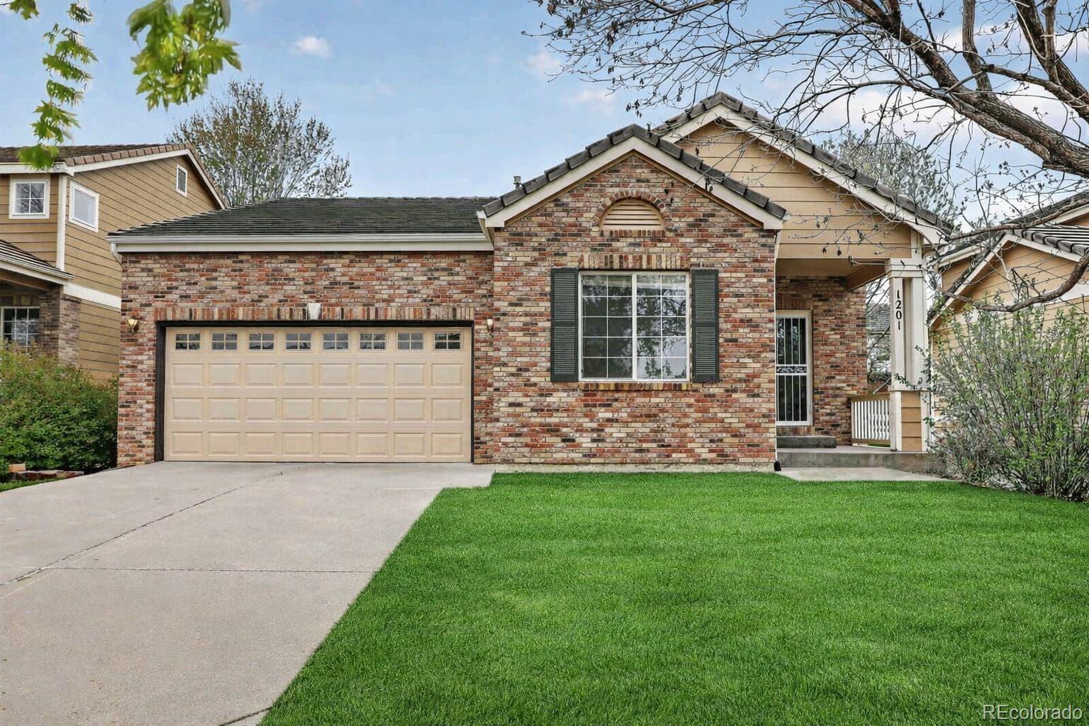 Murphy Creek Aurora Home | MLS #: 76066301201 S Fultondale Court, Aurora Beds: 2 Baths: 2 Price: $465,000