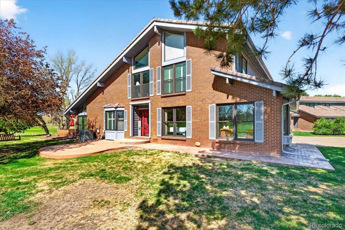 Valley Country Club Centennial Condo / Townhome | MLS #: 462376015260 E Caley Avenue , Centennial Beds: 2 Baths: 2 Price: $699,999