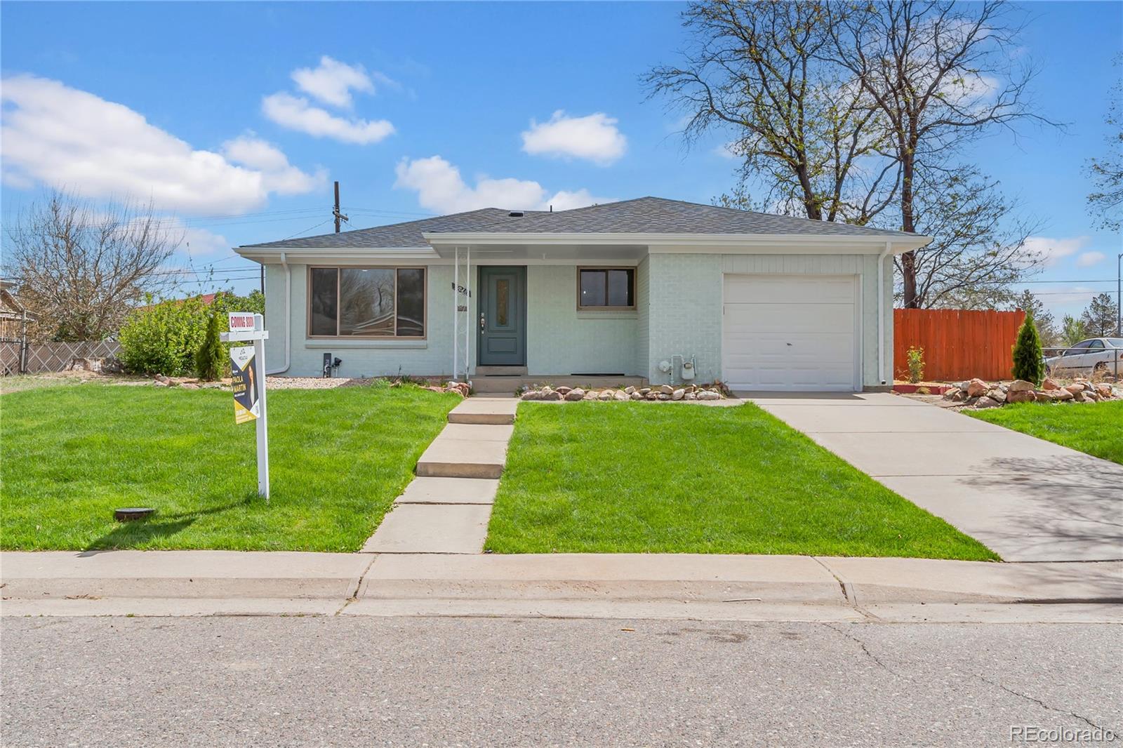Morris Heights Aurora Home | MLS #: 71755553040  Cimarron Street, Aurora Beds: 5 Baths: 2 Price: $500,000
