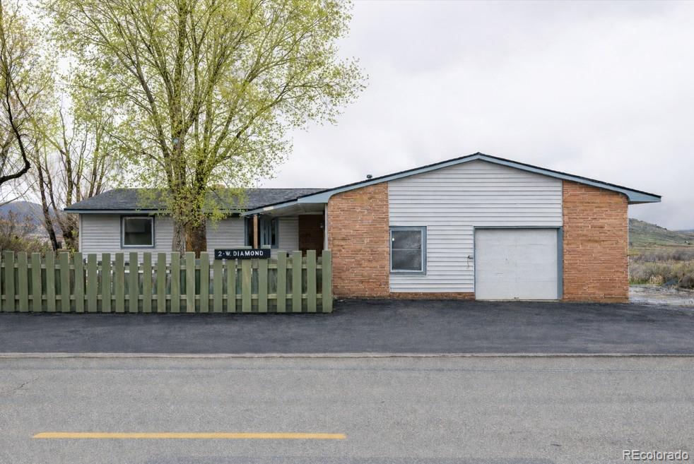  Granby Home | MLS #: 48020662 W Diamond Avenue, Granby Beds: 4 Baths: 3 Price: $605,000
