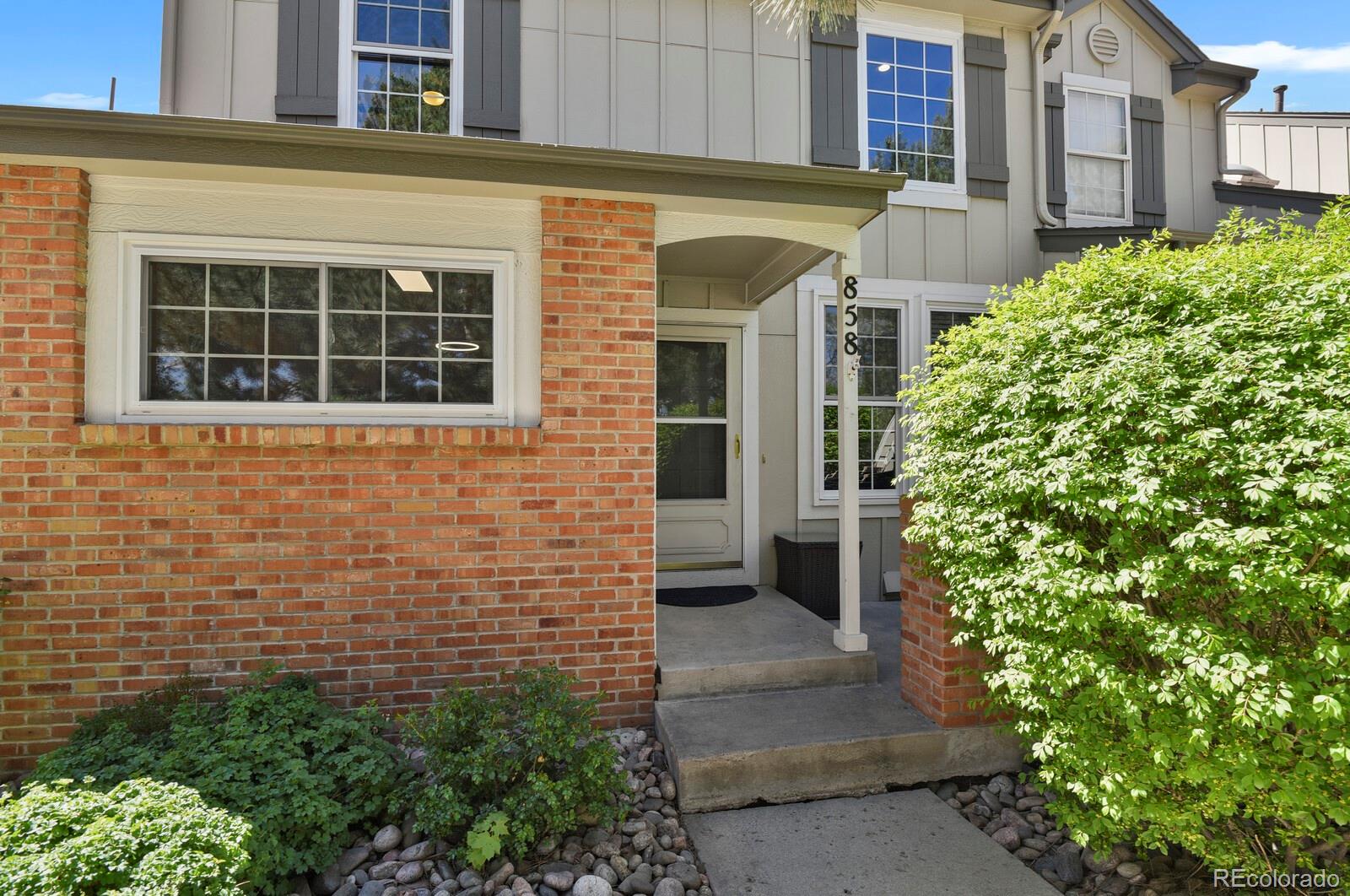 Greenbrook Aurora Condo / Townhome | MLS #: 2137625858 S Granby Circle , Aurora Beds: 2 Baths: 3 Price: $339,500
