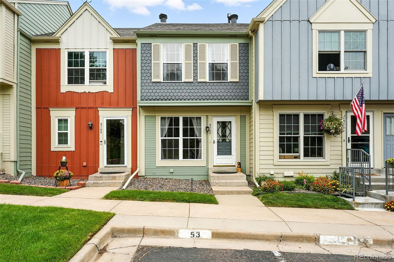 Victoria Village Lakewood Home | MLS #: 75477019762 W Cornell Place, Lakewood Beds: 2 Baths: 3 Price: $310,000