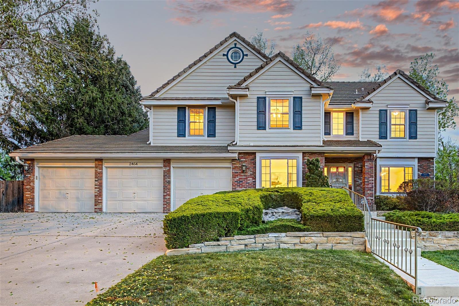 Lakewood Estates Lakewood Home | MLS #: 26359472464 S Fenton Drive, Lakewood Beds: 4 Baths: 4 Price: $954,000