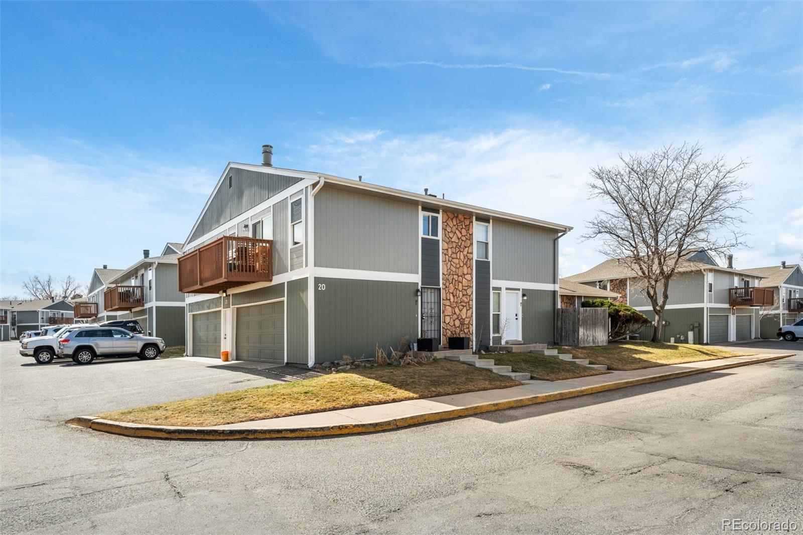 Raintree Denver Condo / Townhome | MLS #: 97013569901 E Evans Avenue 20D, Denver Beds: 2 Baths: 1 Price: $249,000