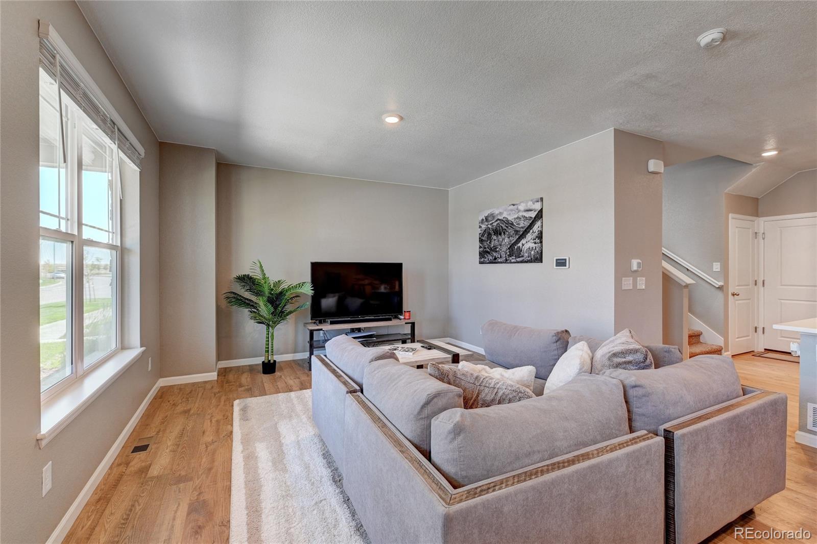 21862 E 8th Avenue, aurora Rent To Own Search Picture