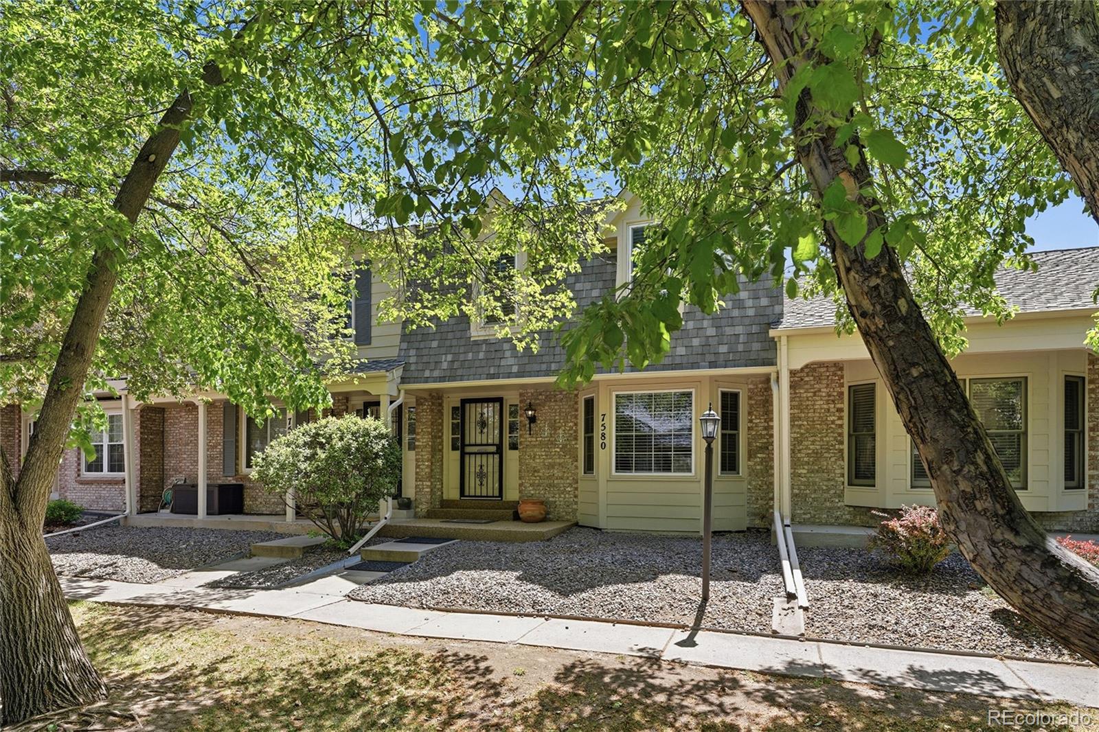 Bristol Cove Centennial Condo / Townhome | MLS #: 44429867580 S Cove Circle  , Centennial Beds: 3 Baths: 4 Price: $539,000