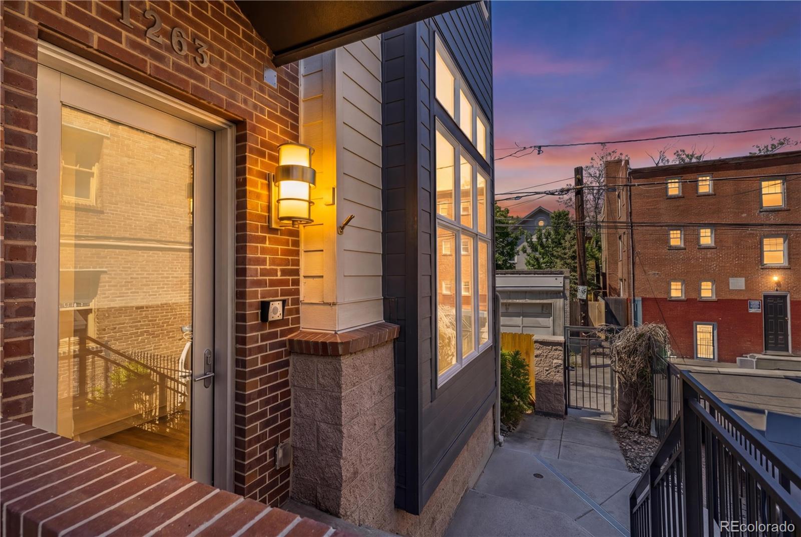 1263 N Washington Street, denver&nbsp; House Search MLS Picture