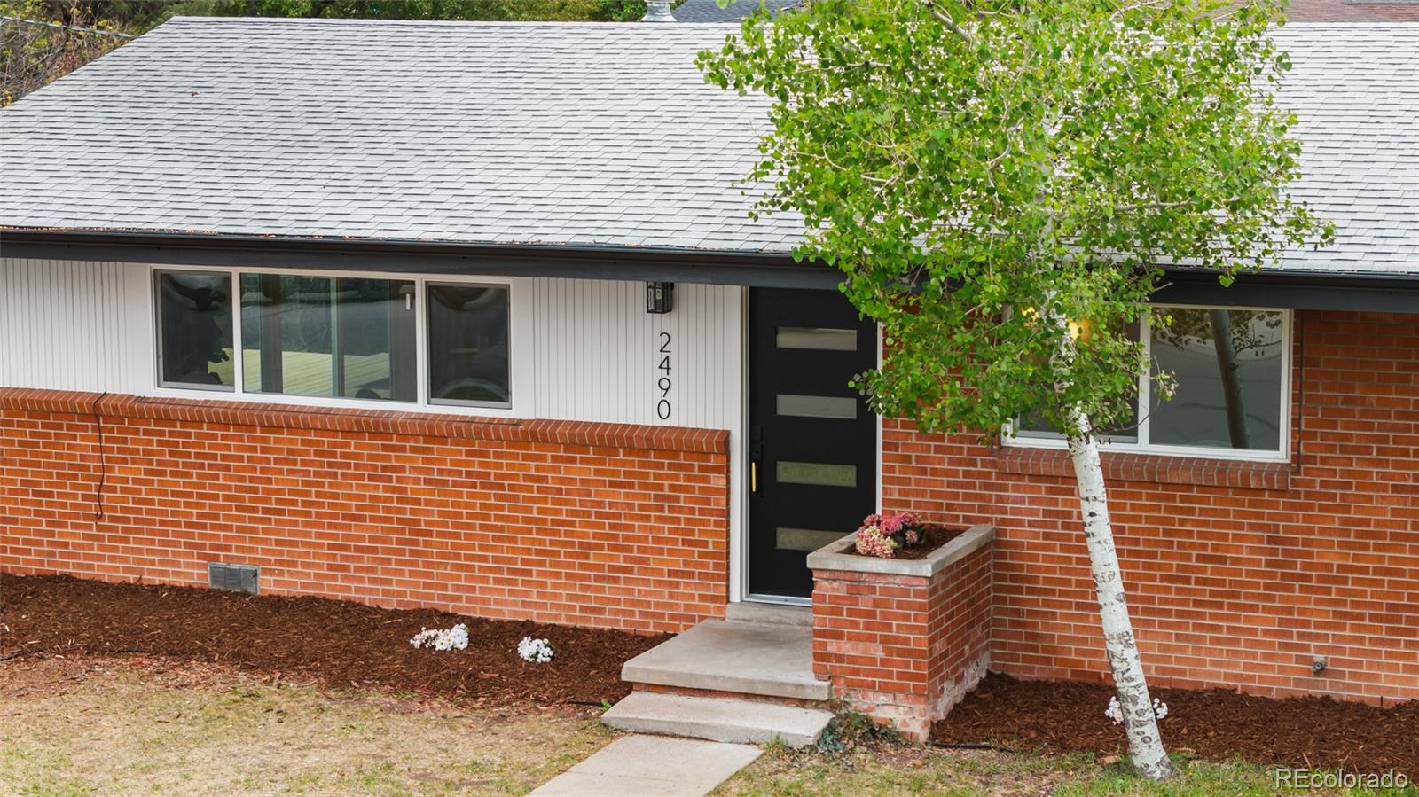 Applewood Lakewood Home | MLS #: 39447252490  Lewis Street, Lakewood Beds: 3 Baths: 2 Price: $649,000