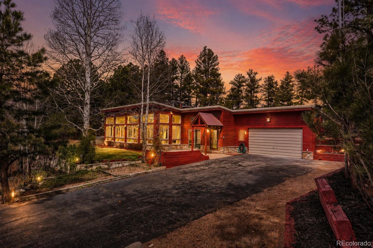  Franktown Home | MLS #: 4462747720 N Bluff Drive, Franktown Beds: 3 Baths: 3 Price: $795,000