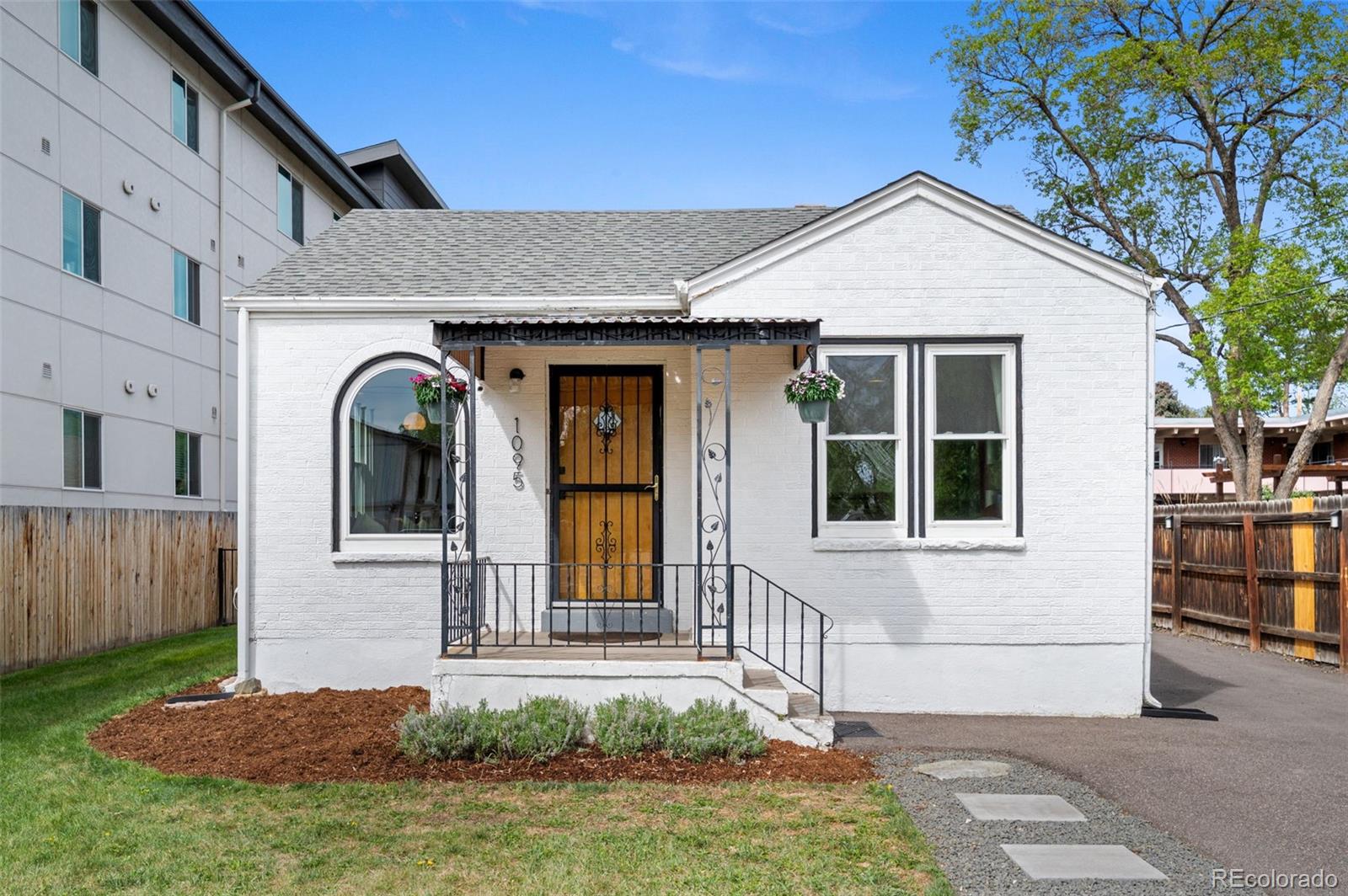1095  Carr Street, lakewood&nbsp; House Search MLS Picture