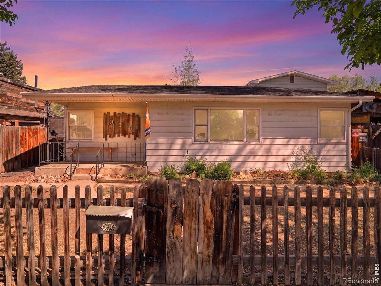 335 E 11th Street, loveland&nbsp; House Search MLS Picture