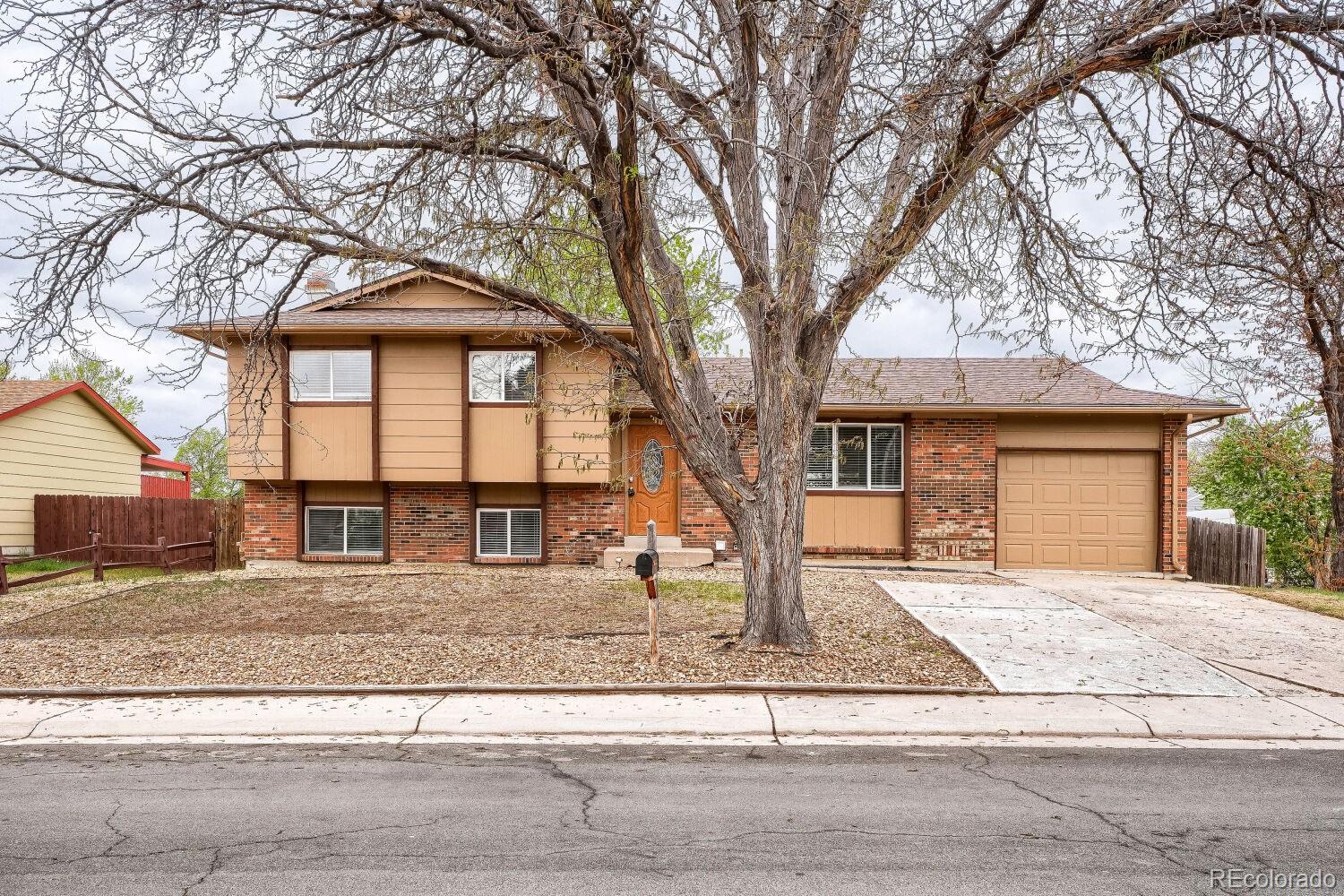 aurora&nbsp; House Search Picture