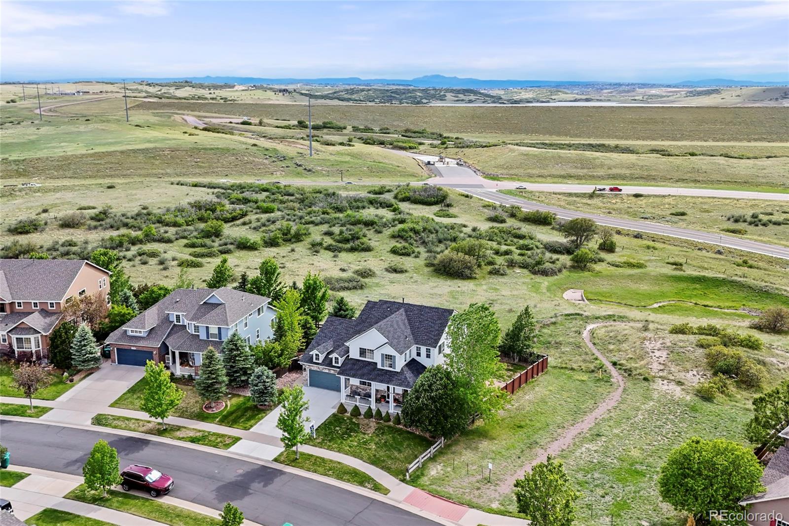Horse Creek Parker Home | MLS #: 294810615690 E Indian Brook Circle, Parker Beds: 4 Baths: 4 Price: $799,900