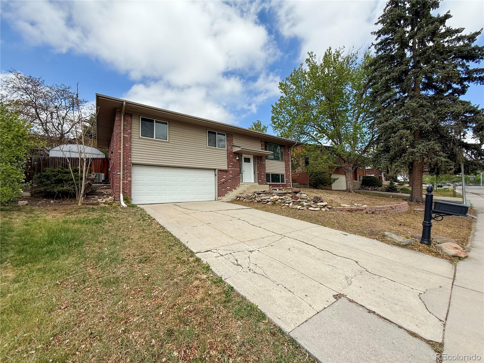  Lakewood Home | MLS #: 97856121437 S Yank Street, Lakewood Beds: 3 Baths: 2 Price: $559,900