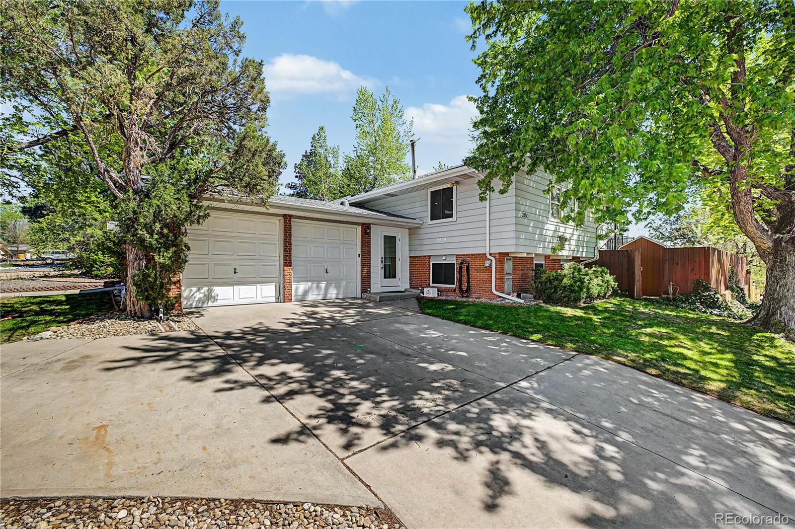 Eastridge Aurora Home | MLS #: 79272222450 S Jamaica Street, Aurora Beds: 4 Baths: 3 Price: $599,000