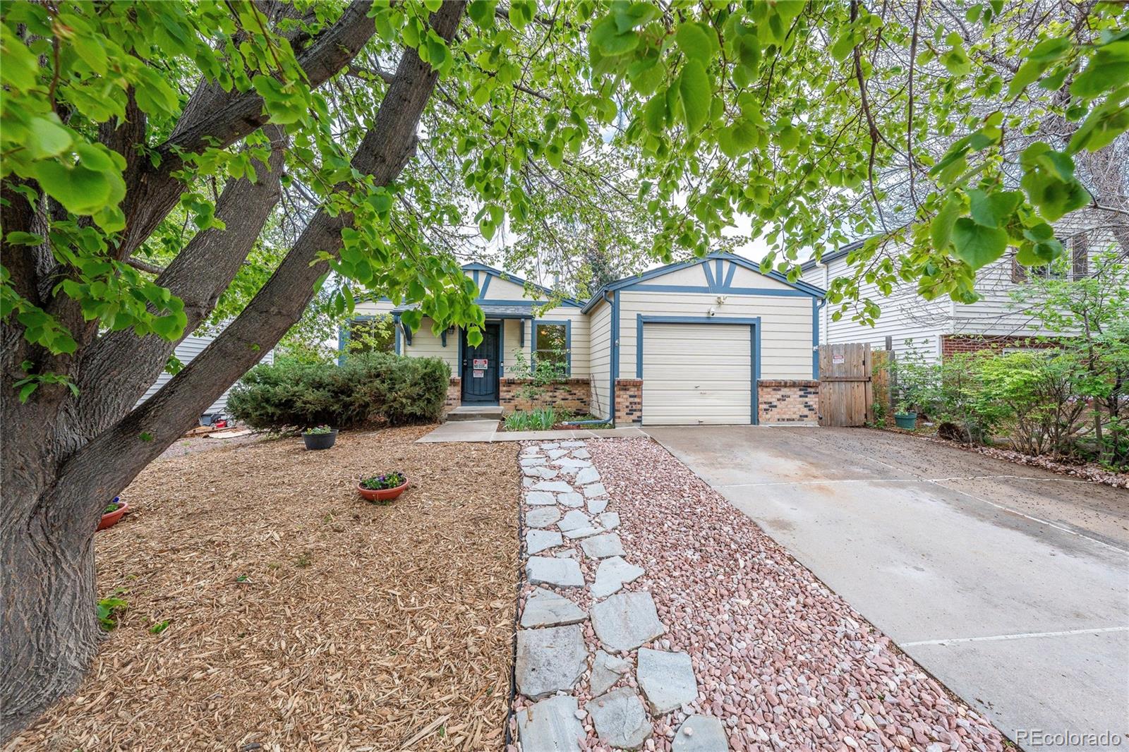 Summer Valley Aurora Home | MLS #: 50733604790 S Quintero Circle, Aurora Beds: 2 Baths: 2 Price: $398,000