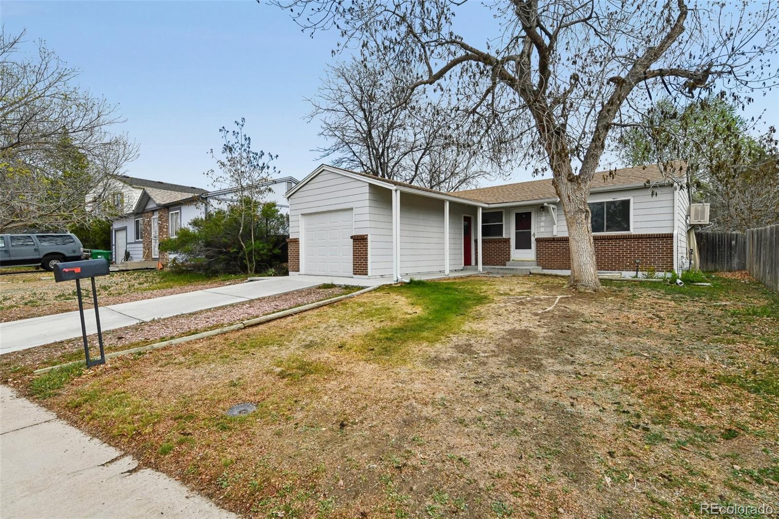 Summer Valley Aurora Home | MLS #: 94354783968 S Truckee Street, Aurora Beds: 3 Baths: 2 Price: $424,900