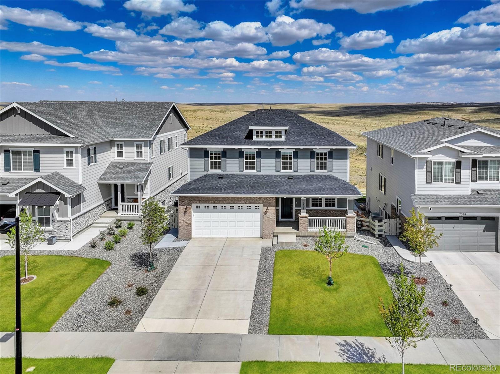 Southshore Aurora Home | MLS #: 71895377318 S Yantley Way, Aurora Beds: 5 Baths: 4 Price: $850,000