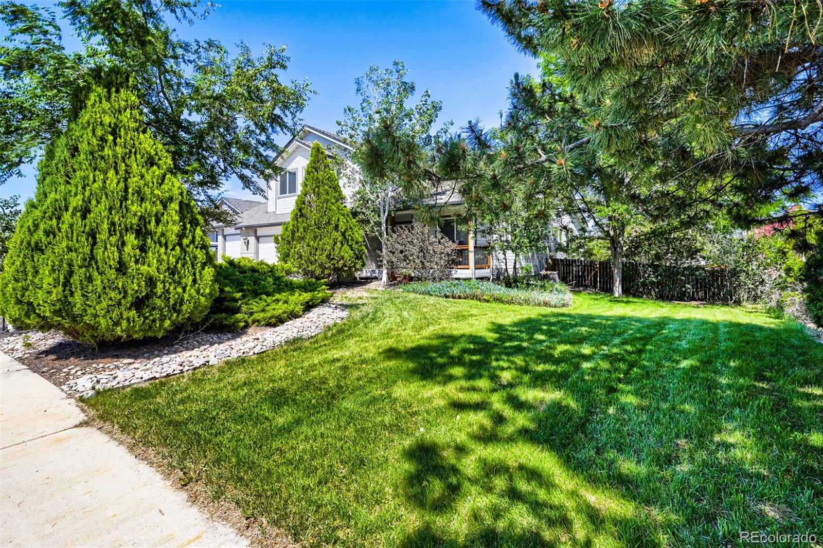  Broomfield Home | MLS #: 73910409562  Vance Court, Broomfield Beds: 4 Baths: 4 Price: $925,000
