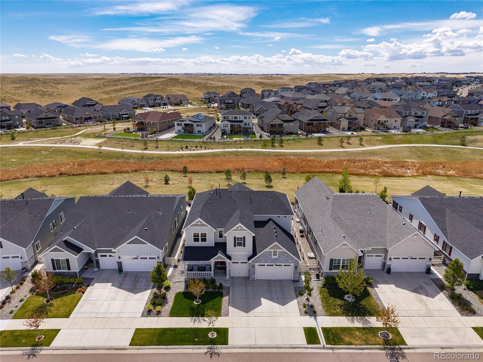 Southshore Aurora Home | MLS #: 904019627794 E Davies Drive, Aurora Beds: 5 Baths: 5 Price: $1,200,000