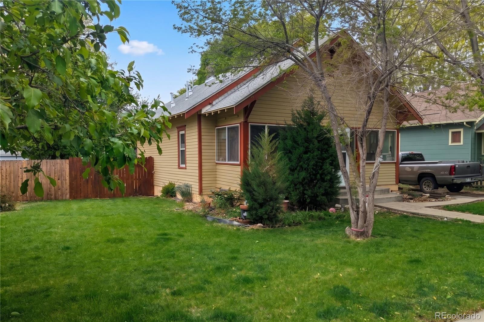 37 E 4th Avenue, longmont&nbsp; House Search MLS Picture