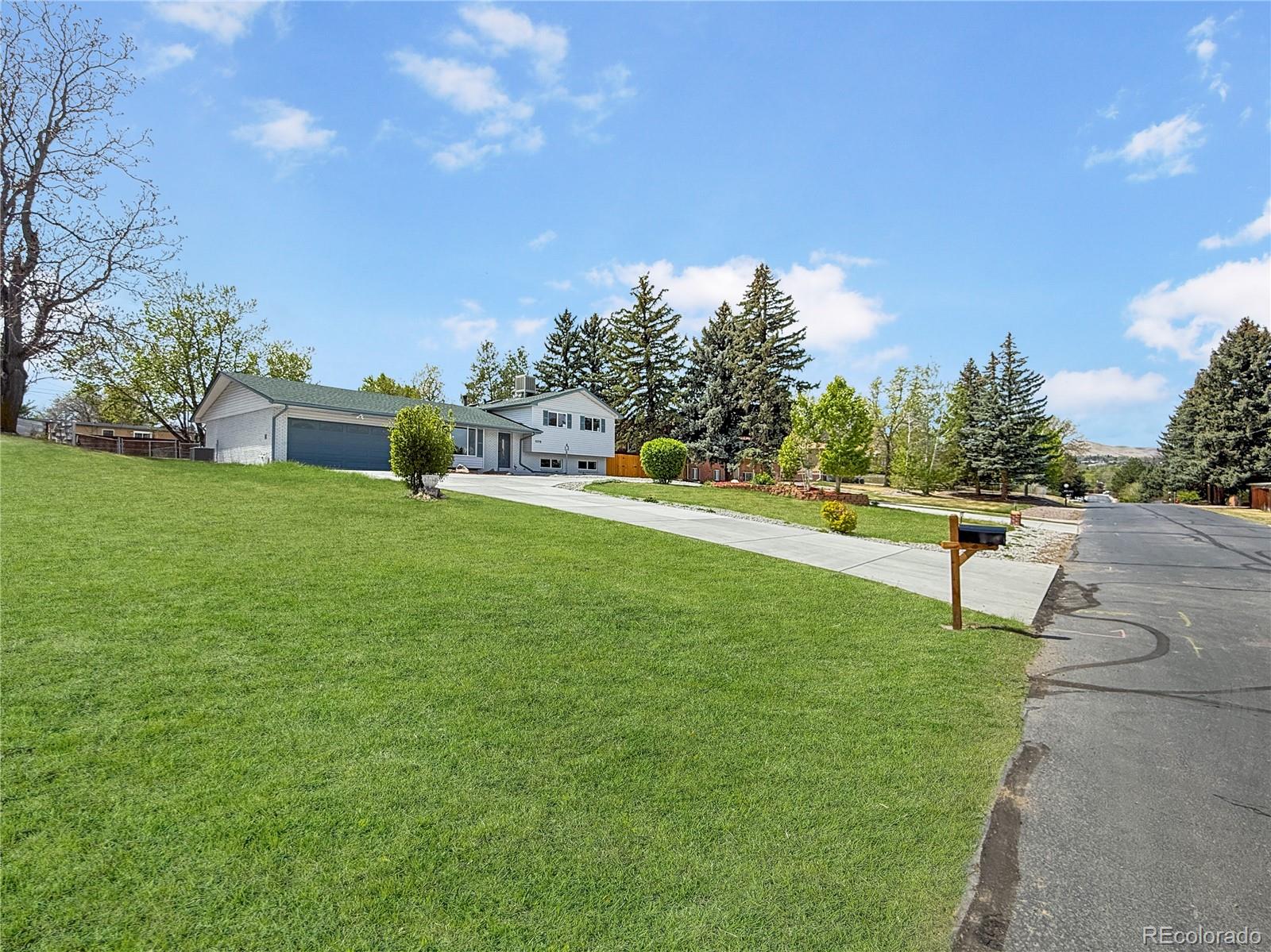 11310  W Center Ave , lakewood&nbsp; House Search MLS Picture