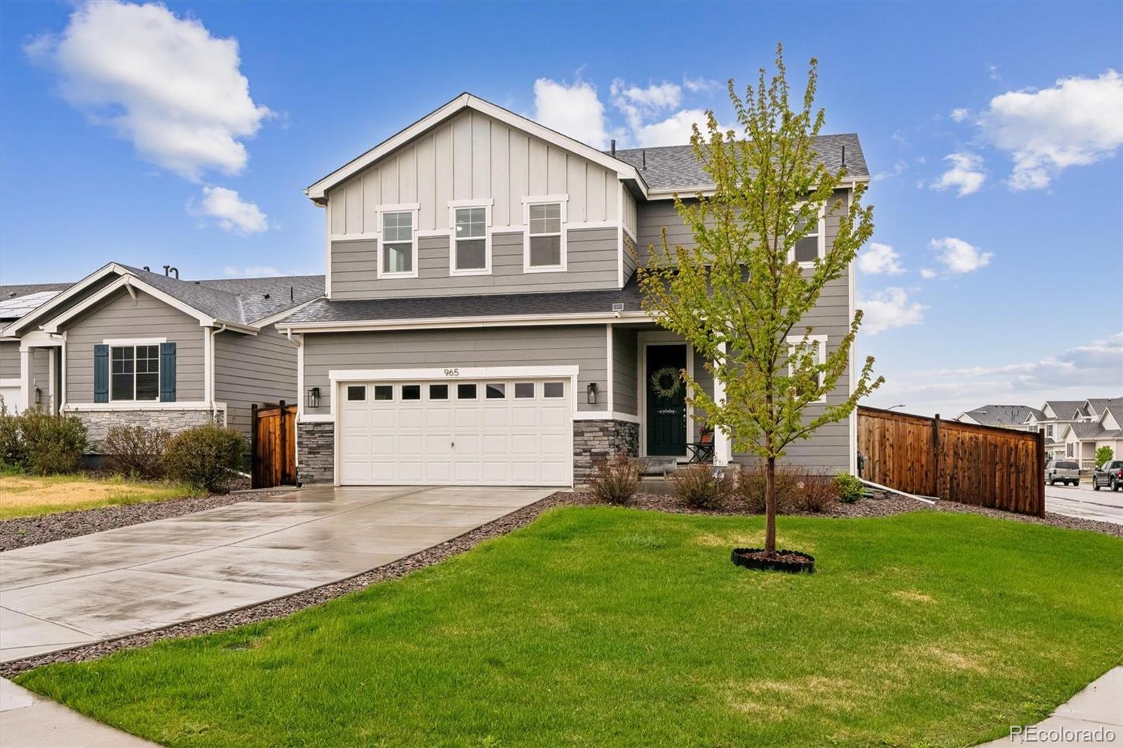  Aurora Home | MLS #: 2972249965 N Waterloo Court, Aurora Beds: 3 Baths: 3 Price: $495,000