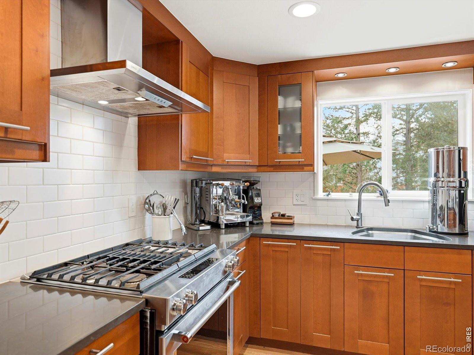 205  Manhattan Drive, boulder&nbsp; House Search MLS Picture