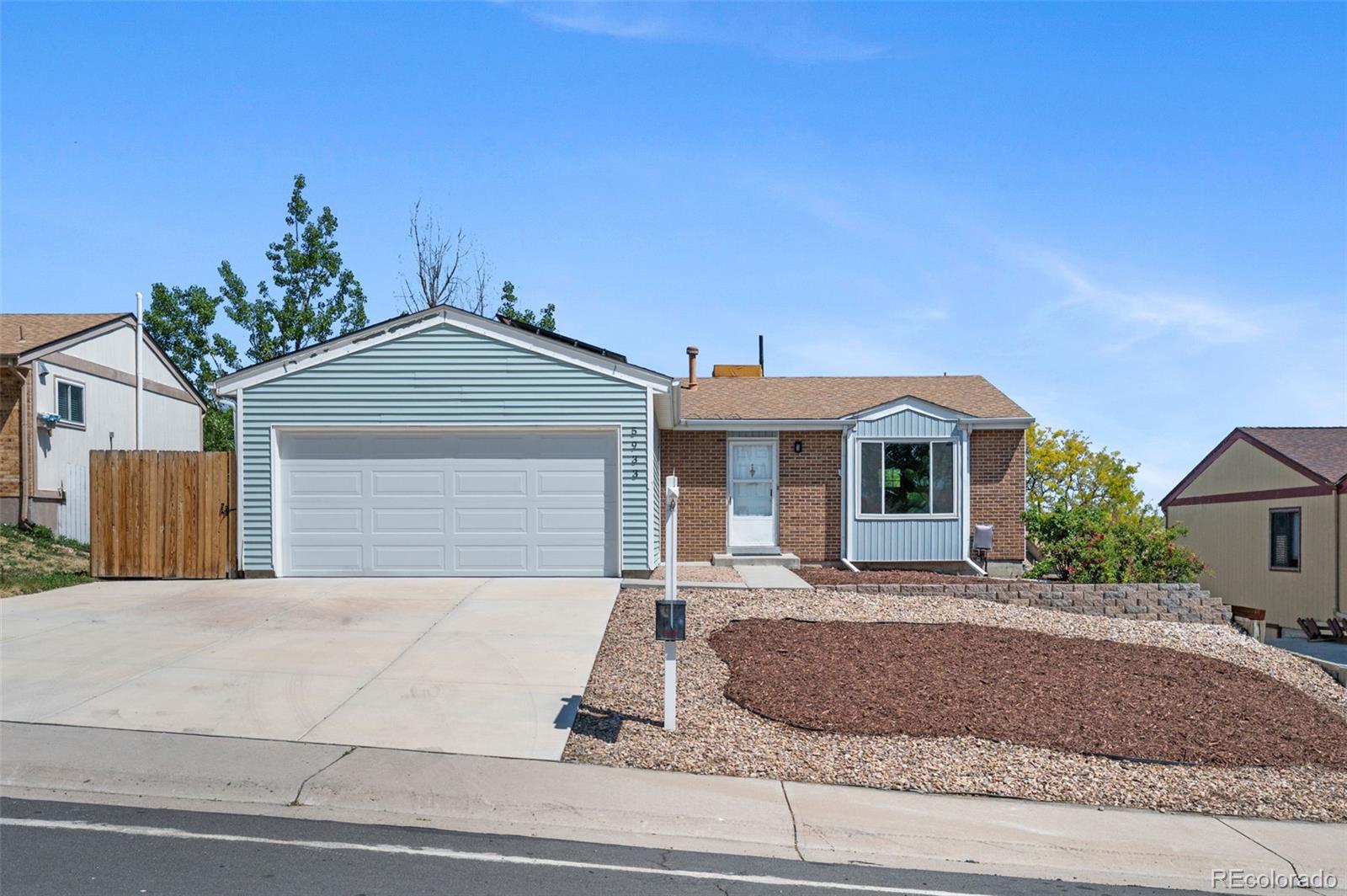 Wood Creek Arvada Home | MLS #: 50854055933 W 75th Avenue, Arvada Beds: 3 Baths: 2 Price: $525,000