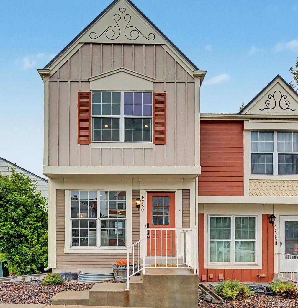 Dutch Ridge Littleton Condo / Townhome | MLS #: 39337156780 S Independence Street , Littleton Beds: 3 Baths: 3 Price: $425,000