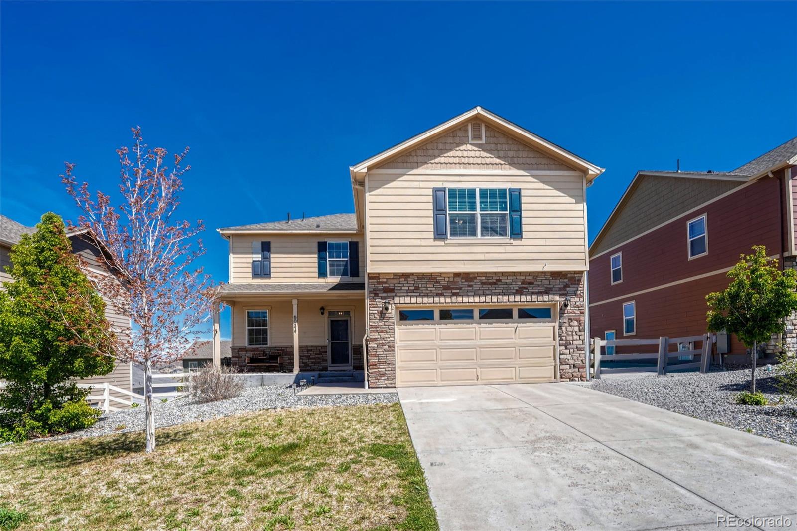 Crystal Valley Ranch Castle Rock Home | MLS #: 33617816044  Point Rider Circle, Castle Rock Beds: 3 Baths: 3 Price: $615,000