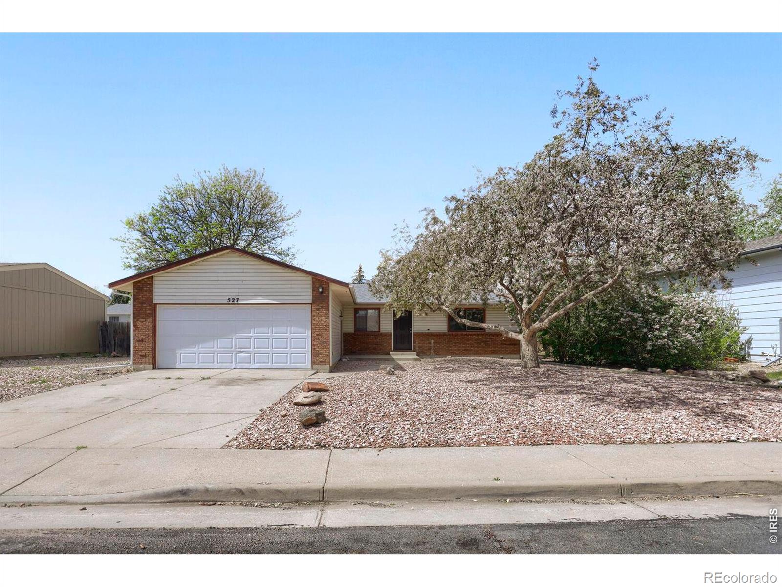 527 S Estrella Avenue, loveland&nbsp; House Search MLS Picture