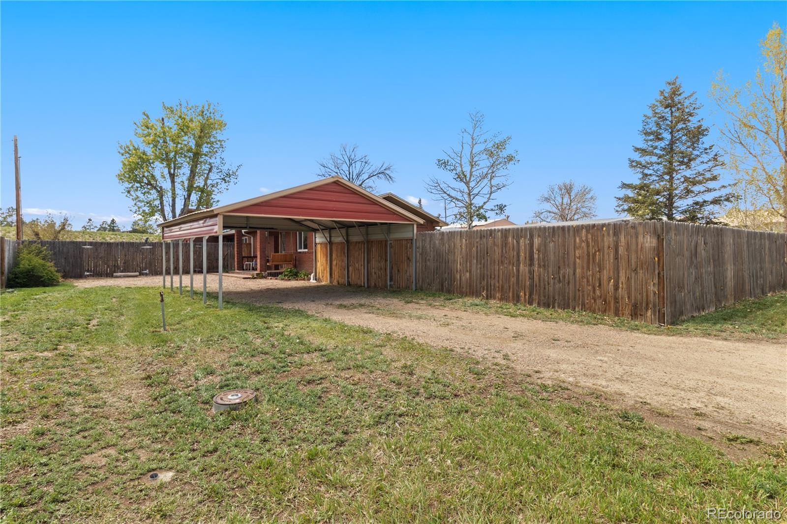 607  Navajo Avenue, simla&nbsp; House Search MLS Picture