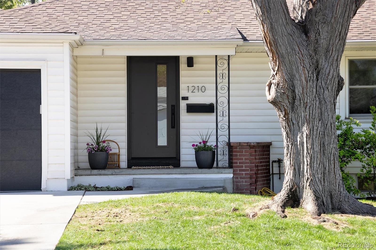 1210 E Amherst Avenue, englewood&nbsp; House Search MLS Picture