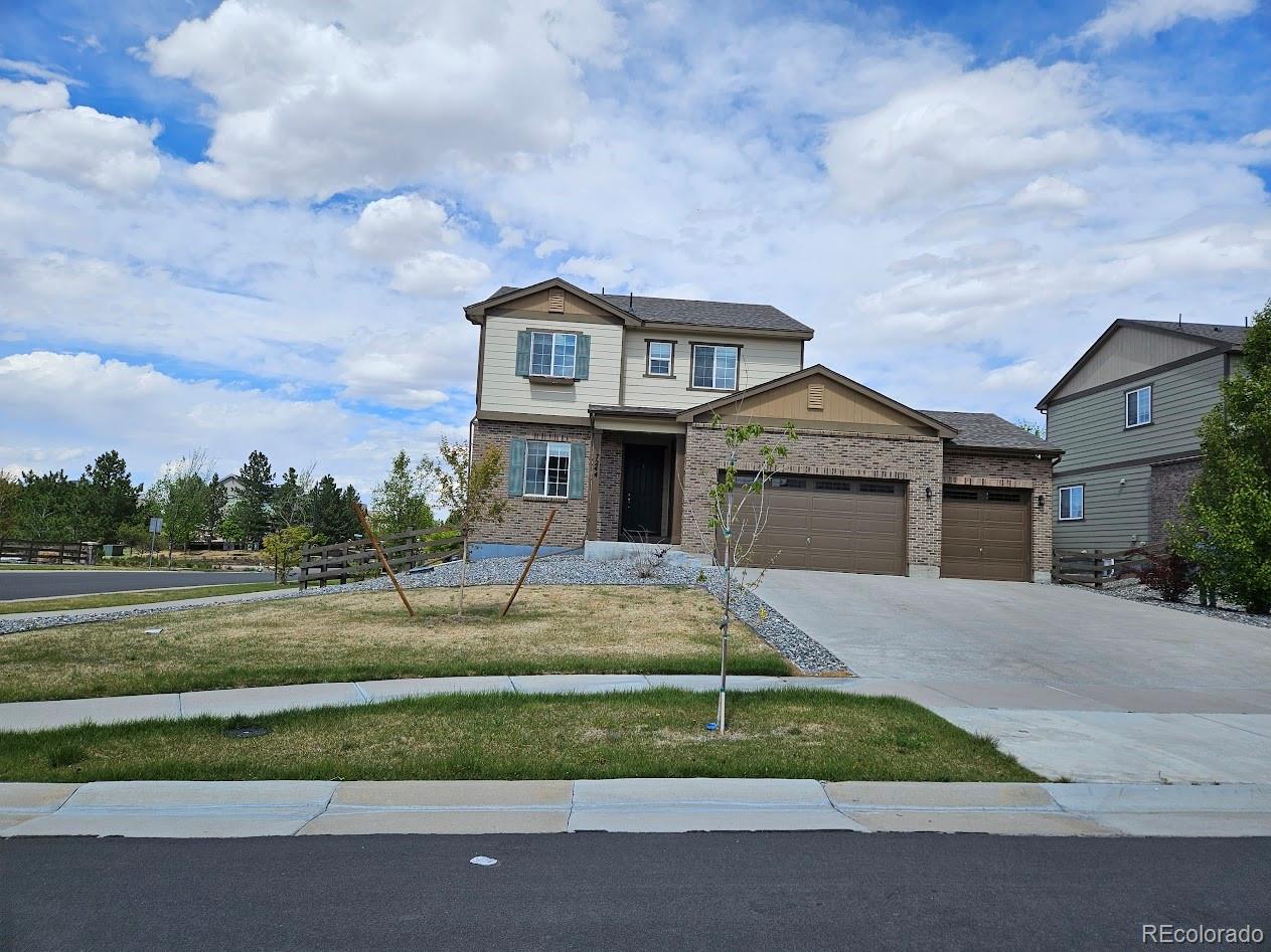 Southshore Aurora Home | MLS #: 49921757244 S Scottsburg Way, Aurora Beds: 4 Baths: 3 Price: $670,000