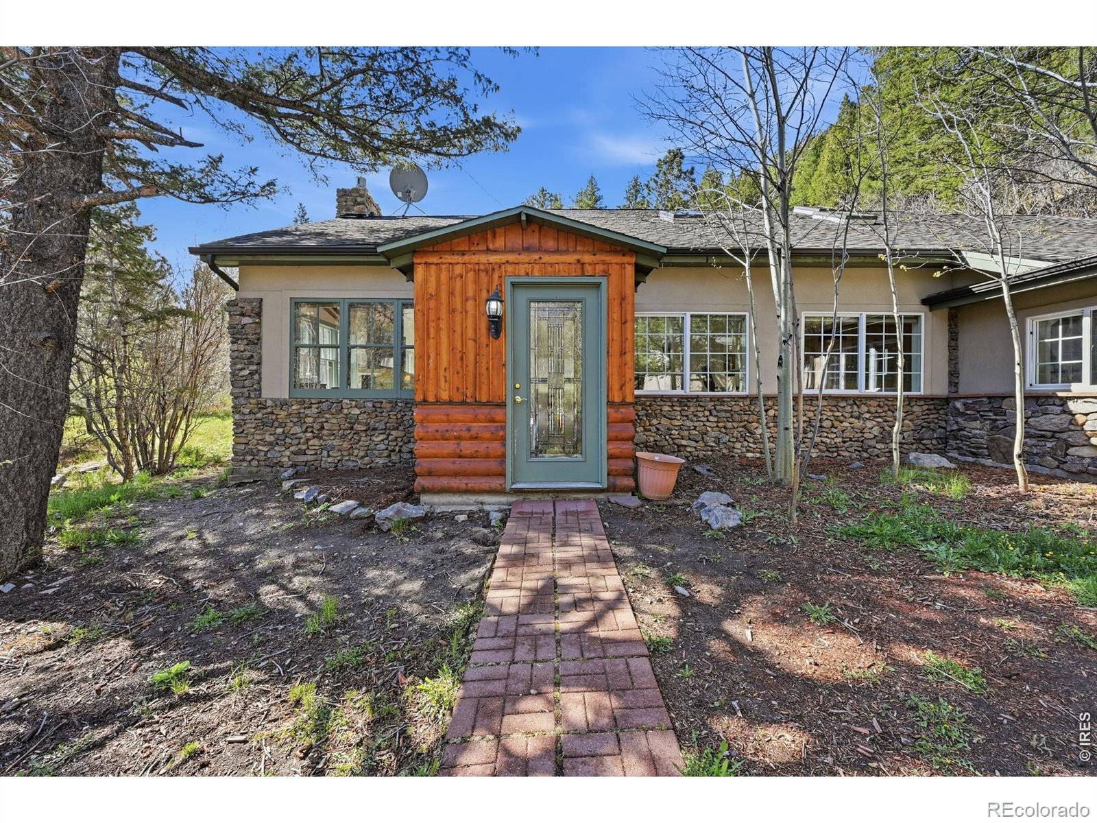 Coal Creek Golden Home | MLS #: 456789105827329070  Highway 72 , Golden Beds: 4 Baths: 4 Price: $1,198,000
