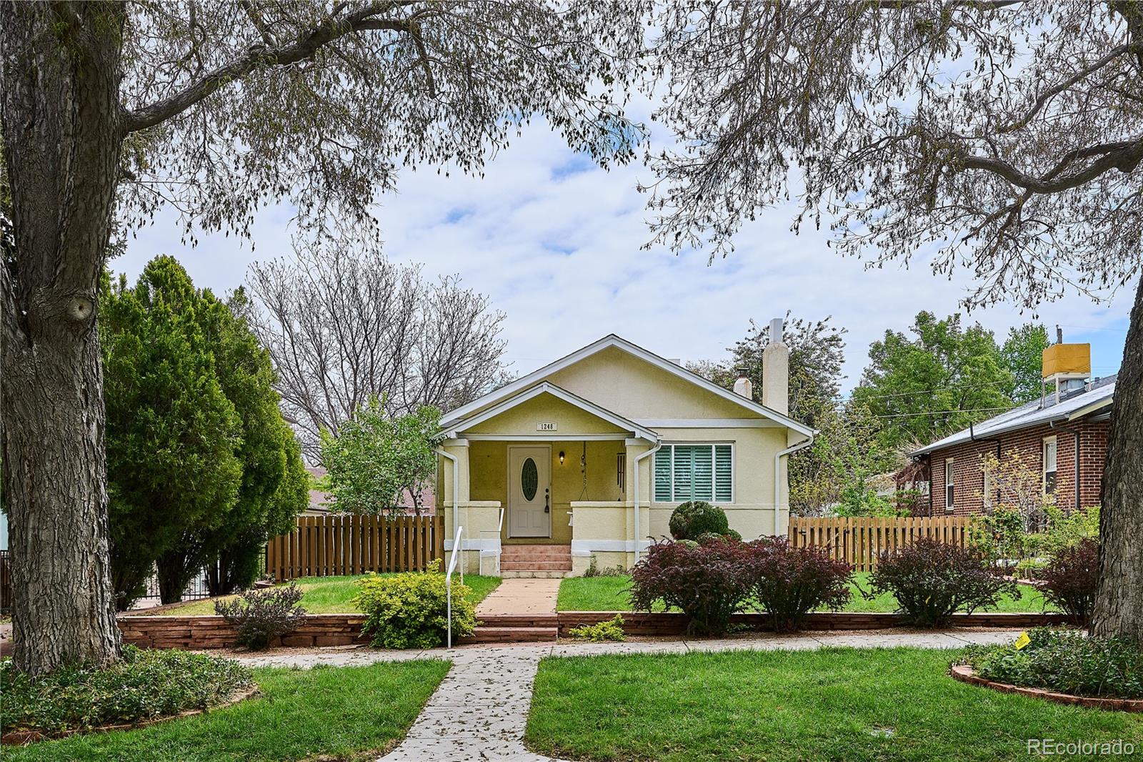 Mayfair Denver Home | MLS #: 47622291248  Hudson Street, Denver Beds: 3 Baths: 2 Price: $820,000