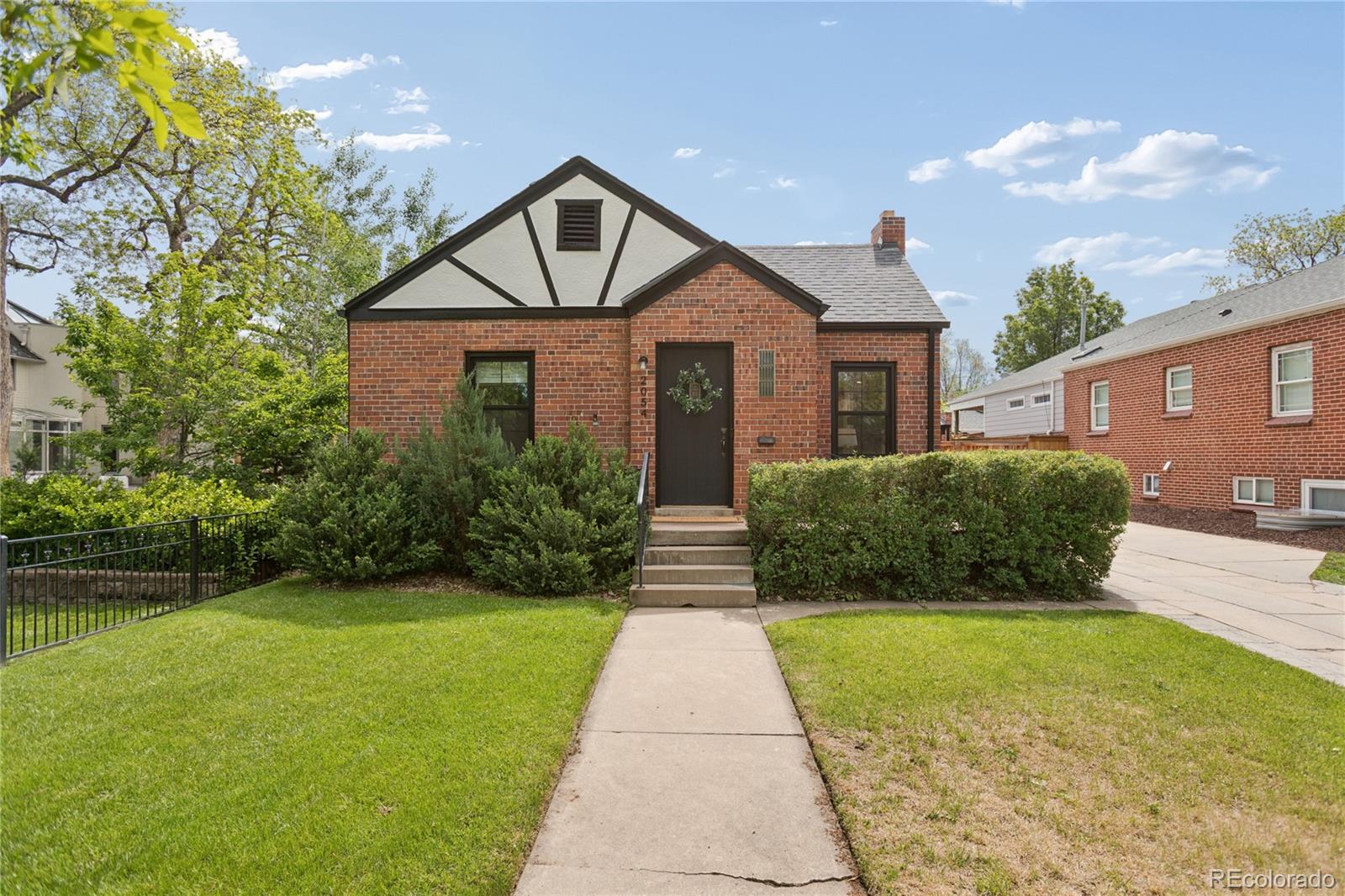 University Park Denver Home | MLS #: 39372772054 S Saint Paul Street, Denver Beds: 3 Baths: 2 Price: $975,000