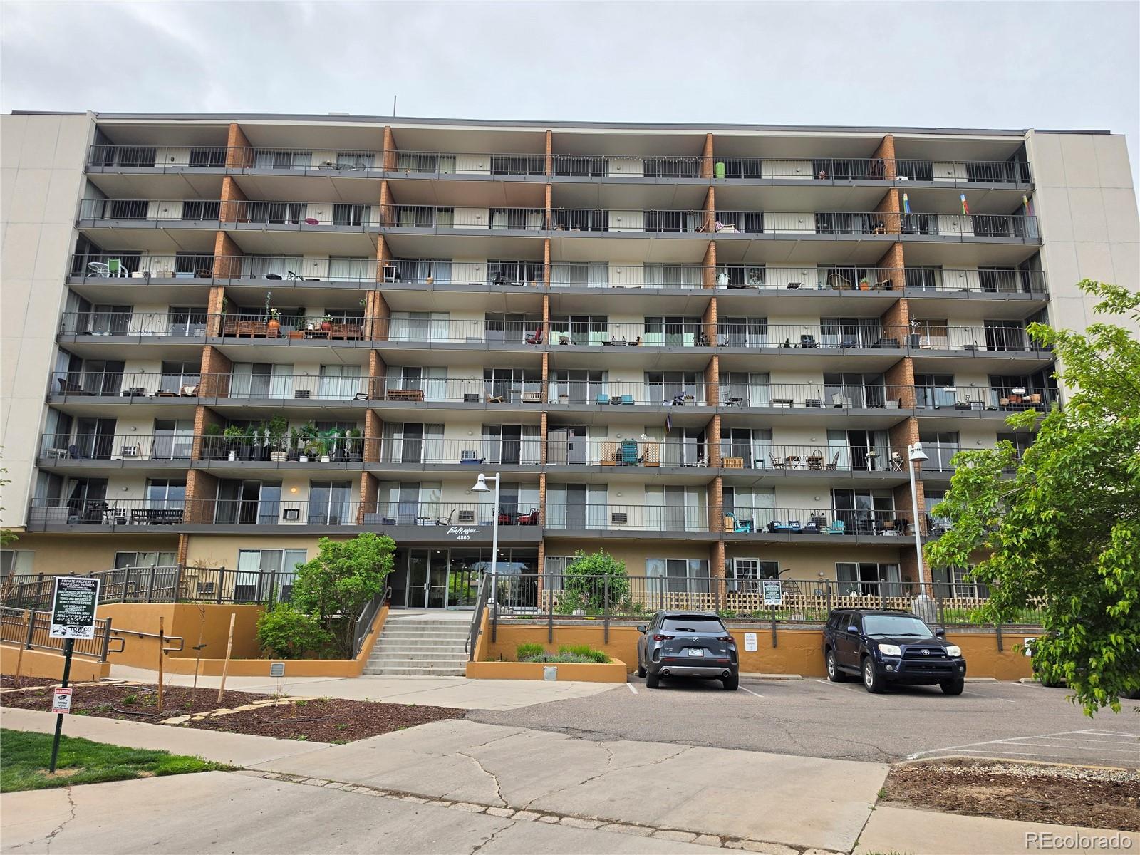 4800 E Hale Parkway, denver&nbsp; House Search MLS Picture