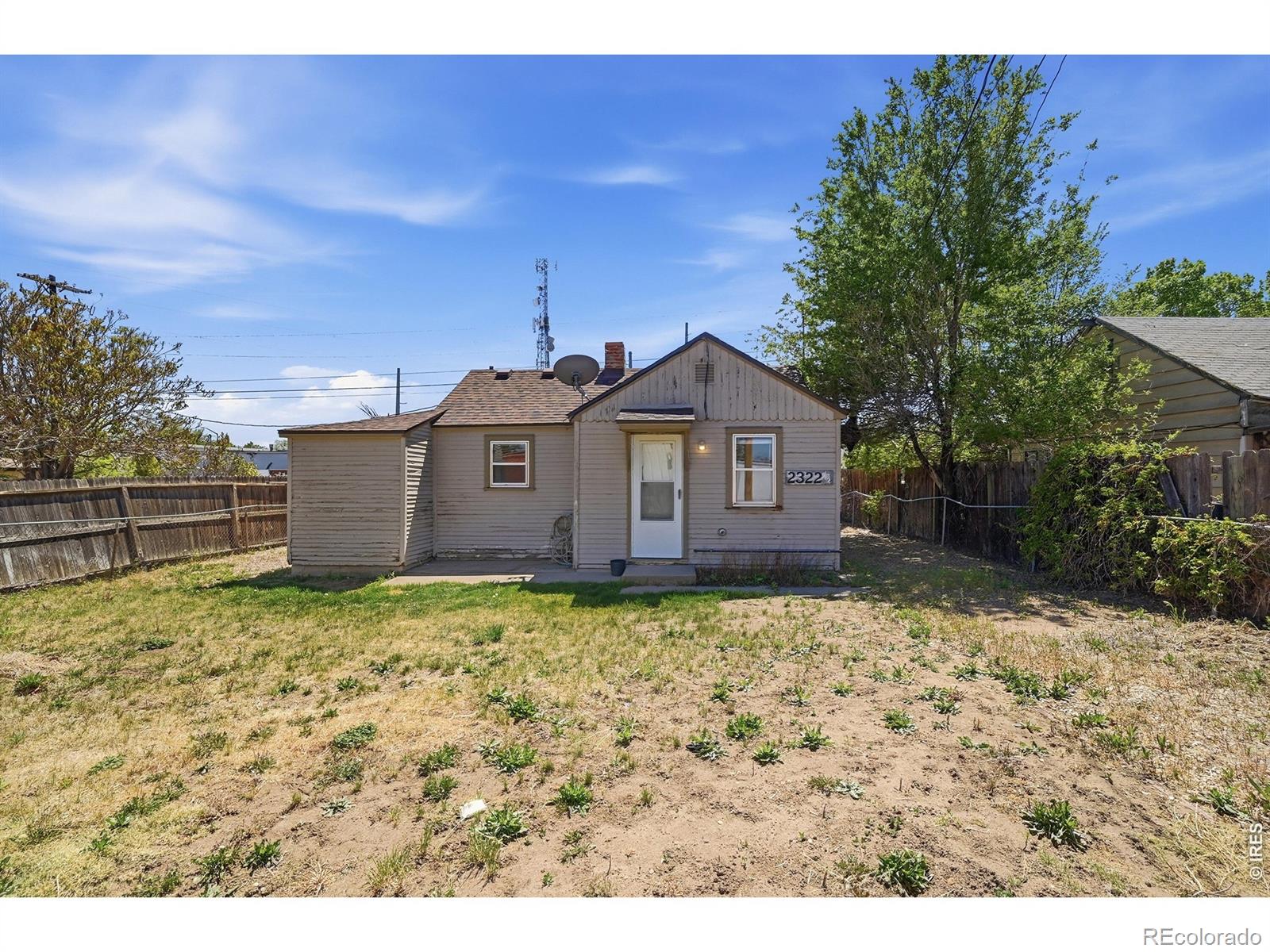 Houston Heights Greeley Home | MLS #: 45678910583822322 W 9th Street, Greeley Beds: 1 Baths: 2 Price: $335,000