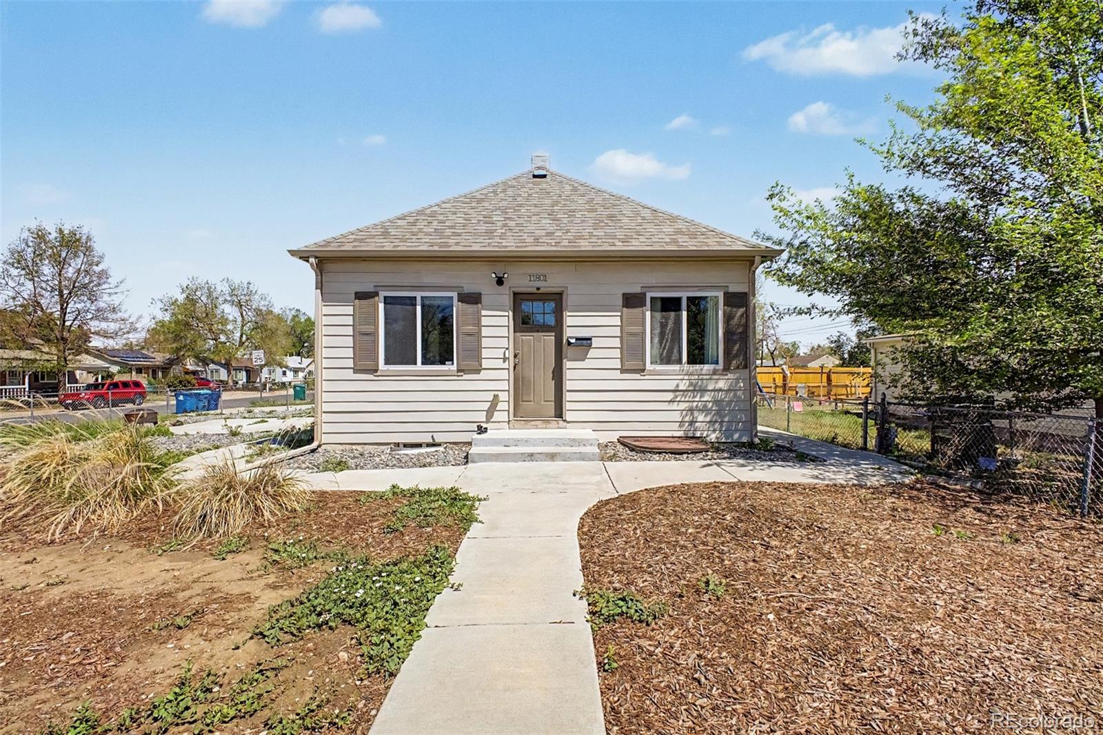 11801 E 17th Avenue, aurora&nbsp; House Search MLS Picture